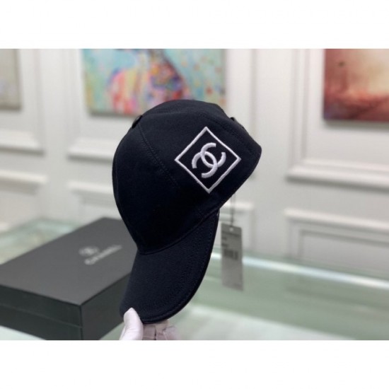 Chanel CHANEL 2022SS Cap / Hat This season's trend item Chanel CHANEL 2022SS Cap / Hat This season's trend item