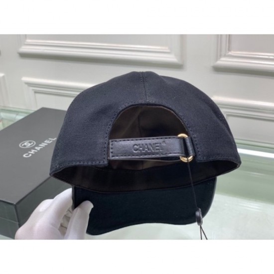 Chanel CHANEL 2022SS Cap / Hat This season's trend item Chanel CHANEL 2022SS Cap / Hat This season's trend item