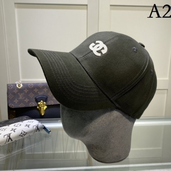 Chanel CHANEL 2022SS Cap / Hat Popular style sold this year Chanel CHANEL 2022SS Cap / Hat Popular style sold this year