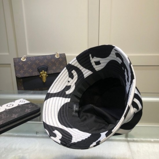 Chanel CHANEL 2022SS Cap / Hat Items with high expectations Chanel CHANEL 2022SS Cap / Hat Items with high expectations