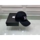 Dior DIOR 2022SS Cap / Hat A popular brand at a glance Dior DIOR 2022SS Cap / Hat A popular brand at a glance