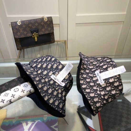 Dior DIOR 2022SS Cap / Hat A playful item Dior DIOR 2022SS Cap / Hat A playful item