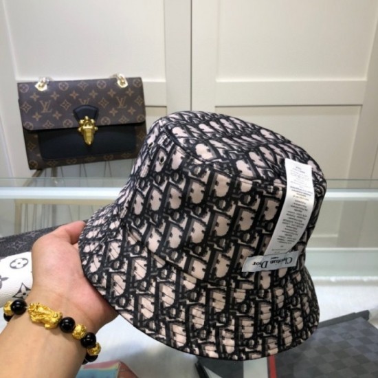 Dior DIOR 2022SS Cap / Hat A playful item Dior DIOR 2022SS Cap / Hat A playful item