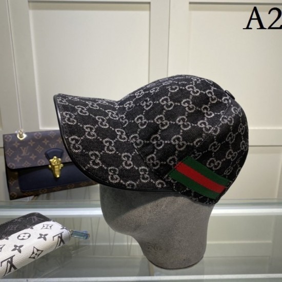 Gucci GUCCI 2022SS Cap / Hat Casual outfit Gucci GUCCI 2022SS Cap / Hat Casual outfit