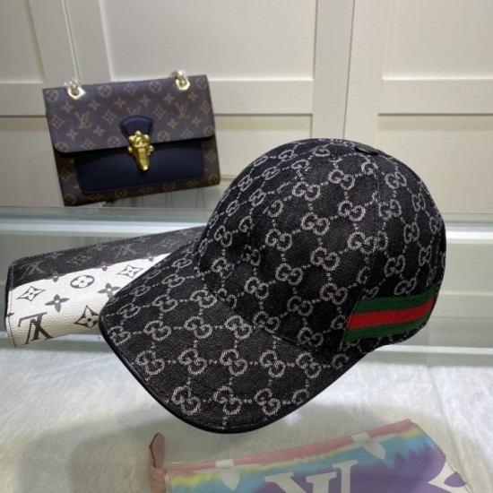 Gucci GUCCI 2022SS Cap / Hat Casual outfit Gucci GUCCI 2022SS Cap / Hat Casual outfit
