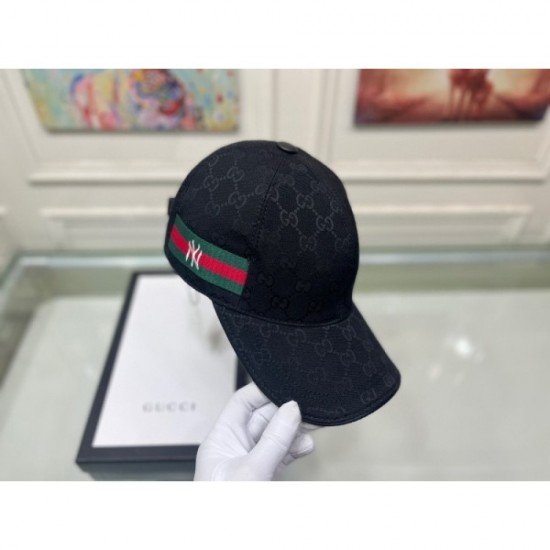Gucci GUCCI 2022SS Cap / Hat Finished in a calm impression Gucci GUCCI 2022SS Cap / Hat Finished in a calm impression