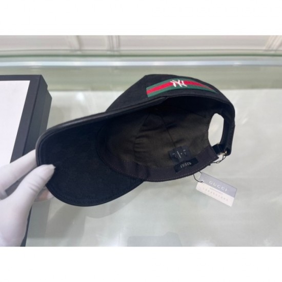 Gucci GUCCI 2022SS Cap / Hat Finished in a calm impression Gucci GUCCI 2022SS Cap / Hat Finished in a calm impression