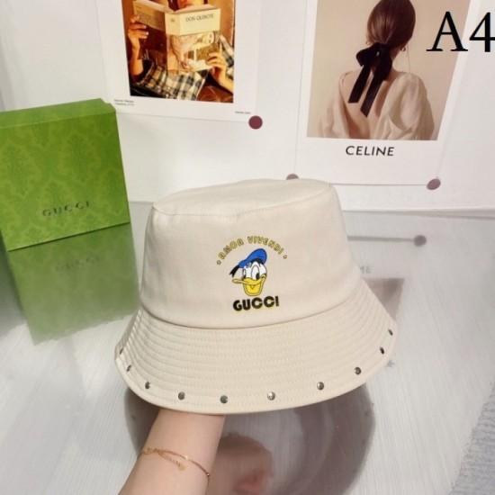 Gucci GUCCI 2022SS Cap / Hat Relaxing Gucci GUCCI 2022SS Cap / Hat Relaxing