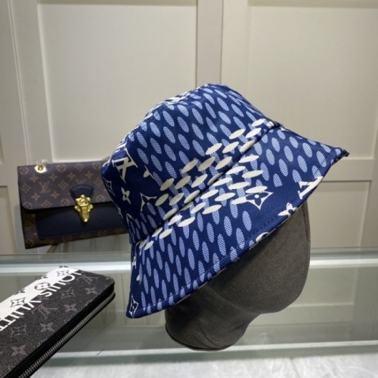 Louis Vuitton LOUIS VUITTON 2022SS Cap / Hat Innovative Style Louis Vuitton LOUIS VUITTON 2022SS Cap / Hat Innovative Style