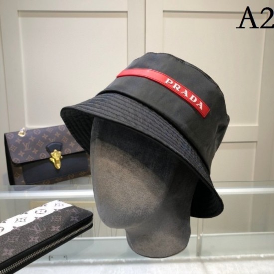 Prada PRADA 2022SS Cap / Hat Adult-like atmosphere Prada PRADA 2022SS Cap / Hat Adult-like atmosphere