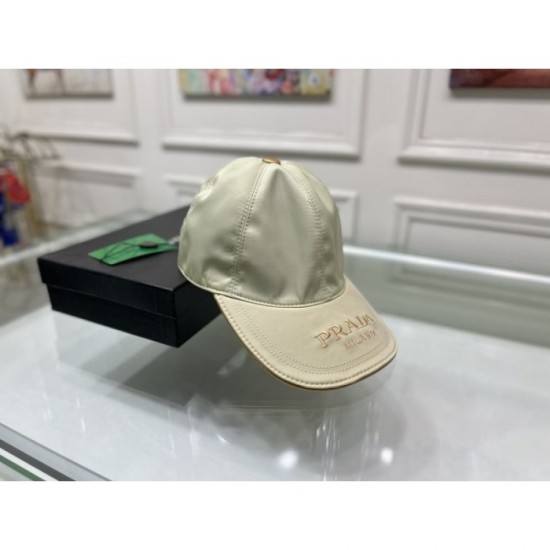 Prada PRADA 2022SS Cap / Hat There is a bright atmosphere Prada PRADA 2022SS Cap / Hat There is a bright atmosphere