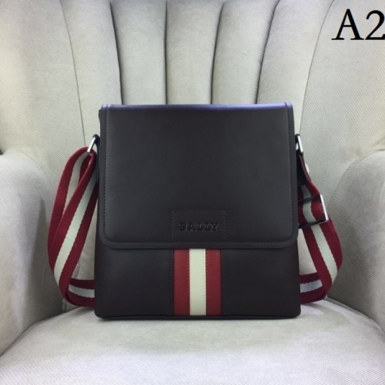 2022SS Men's Shoulder Bag Luxury Style BALLY Bally 2022SS Men's Shoulder Bag Luxury Style BALLY Bally