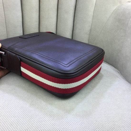 2022SS Men's Shoulder Bag A charming style BALLY Bally 2022SS Men's Shoulder Bag A charming style BALLY Bally