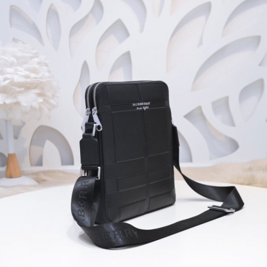 2022SS Men's Shoulder Bag Recommended Cody BURBERRY Burberry 2022SS Men's Shoulder Bag Recommended Cody BURBERRY Burberry