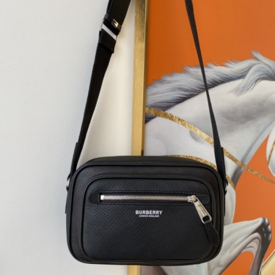 2022SS Men's shoulder bag BURBERRY which becomes mainstream 2022SS Men's shoulder bag BURBERRY which becomes mainstream