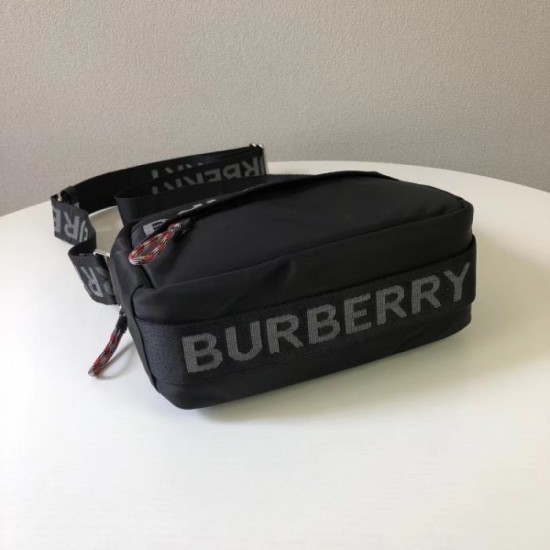 2022SS Men's Shoulder Bag Attractive Point BURBERRY Burberry 2022SS Men's Shoulder Bag Attractive Point BURBERRY Burberry