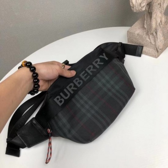 2022SS Men's waist bag Weekday limited instant delivery product BURBERRY Burberry 2022SS Men's waist bag Weekday limited instant delivery product BURBERRY Burberry