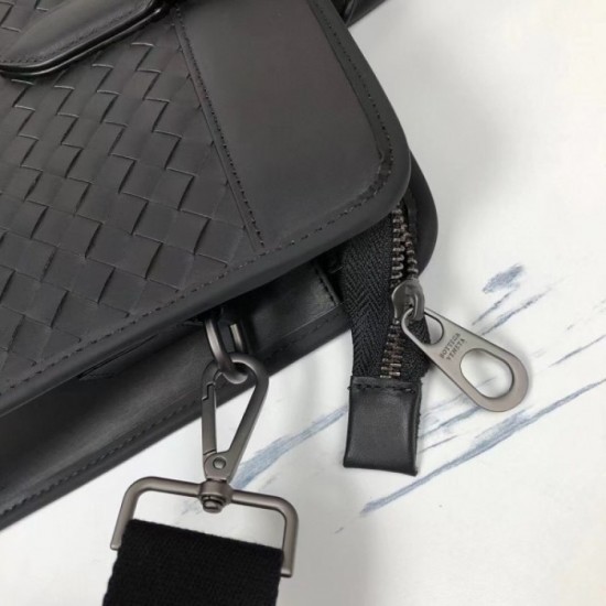 2022SS Men's Briefcase Trendy Item BOTTEGA VENETA 2022SS Men's Briefcase Trendy Item BOTTEGA VENETA