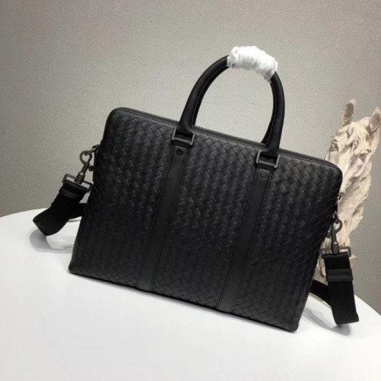 2022SS Men's Briefcase Spring / Summer Trend BOTTEGA VENETA 2022SS Men's Briefcase Spring / Summer Trend BOTTEGA VENETA