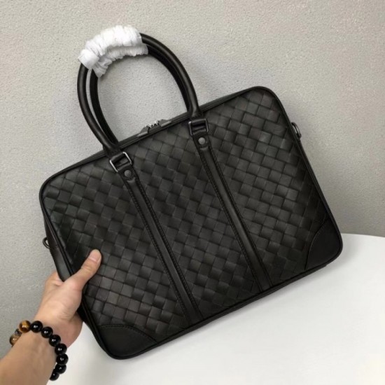 2022SS Men's Briefcase New Spring / Summer BOTTEGA VENETA 2022SS Men's Briefcase New Spring / Summer BOTTEGA VENETA