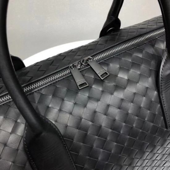 2022SS Travel bag BOTTEGA VENETA to liven up the summer mood 2022SS Travel bag BOTTEGA VENETA to liven up the summer mood