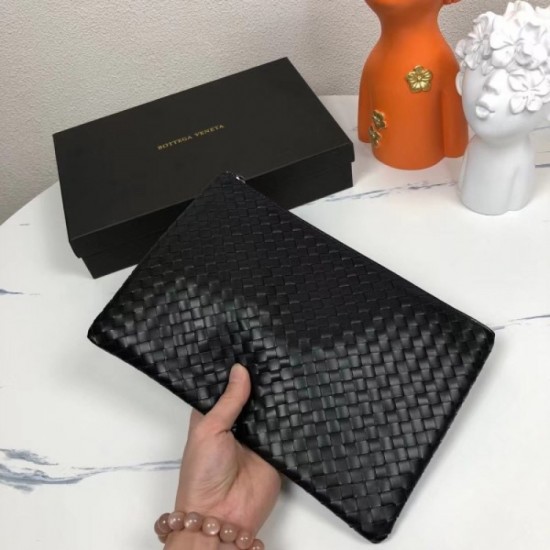 2022SS Men's Clutch Bag Outstanding Breathability BOTTEGA VENETA 2022SS Men's Clutch Bag Outstanding Breathability BOTTEGA VENETA