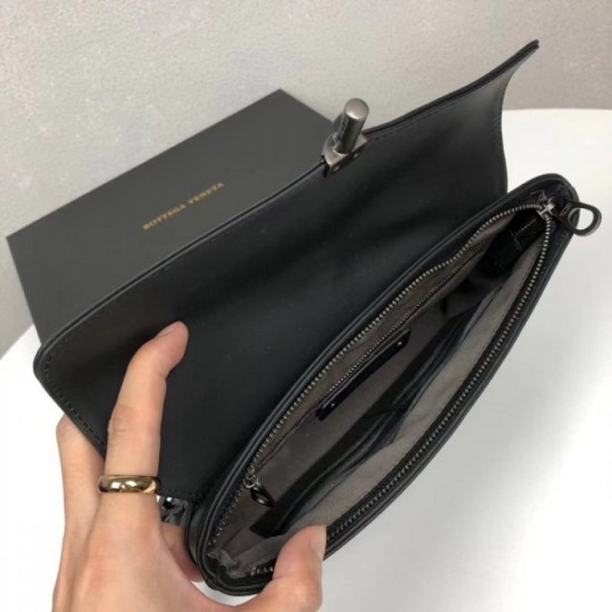 2022SS Men's Clutch Bag Latest Item BOTTEGA VENETA 2022SS Men's Clutch Bag Latest Item BOTTEGA VENETA