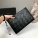 2022SS Men's Clutch Bag Sophisticated Design BOTTEGA VENETA 2022SS Men's Clutch Bag Sophisticated Design BOTTEGA VENETA