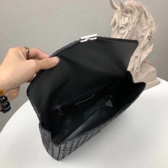 2022SS Men's Clutch Bag Attractive beauty BOTTEGA VENETA 2022SS Men's Clutch Bag Attractive beauty BOTTEGA VENETA