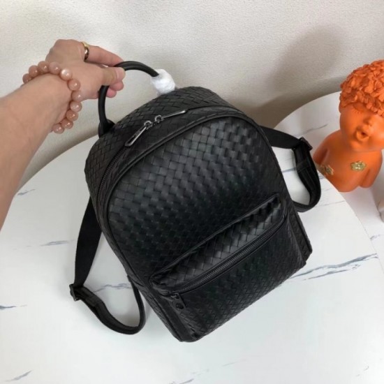 2022SS Men's backpacks continue to grow in popularity! BOTTEGA VENETA 2022SS Men's backpacks continue to grow in popularity! BOTTEGA VENETA