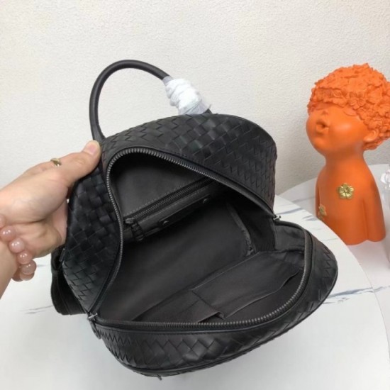 2022SS Men's backpacks continue to grow in popularity! BOTTEGA VENETA 2022SS Men's backpacks continue to grow in popularity! BOTTEGA VENETA