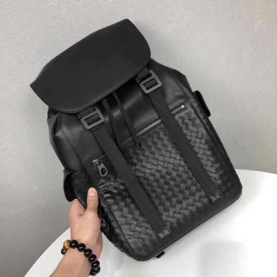 2022SS Men's backpack Spring-like seasonal feeling BOTTEGA VENETA 2022SS Men's backpack Spring-like seasonal feeling BOTTEGA VENETA
