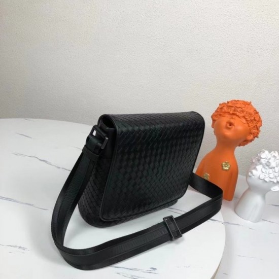 2022SS Men's Shoulder Bag Super Popular Latest BOTTEGA VENETA 2022SS Men's Shoulder Bag Super Popular Latest BOTTEGA VENETA