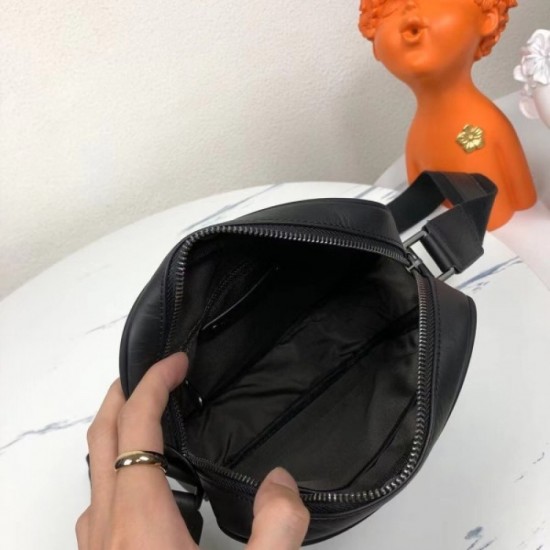2022SS Men's Shoulder Bag Trend Product BOTTEGA VENETA 2022SS Men's Shoulder Bag Trend Product BOTTEGA VENETA