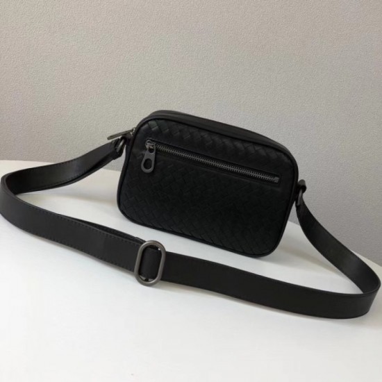 2022SS Men's Shoulder Bag Keep an eye on BOTTEGA VENETA 2022SS Men's Shoulder Bag Keep an eye on BOTTEGA VENETA