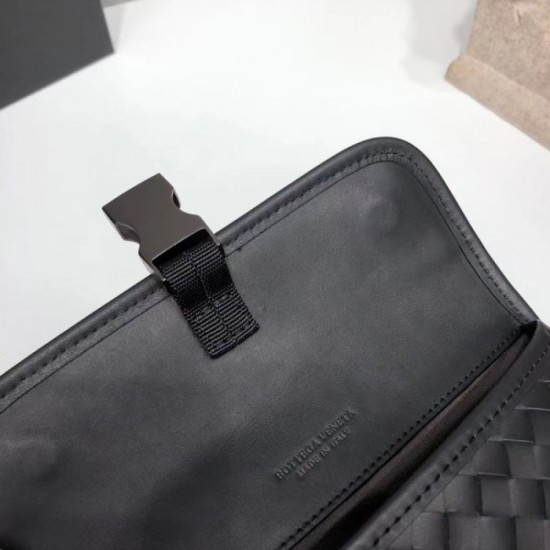 2022SS Men's Shoulder Bag Excellent comfort BOTTEGA VENETA 2022SS Men's Shoulder Bag Excellent comfort BOTTEGA VENETA