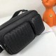 2022SS Men's chest bag Color rich BOTTEGA VENETA 2022SS Men's chest bag Color rich BOTTEGA VENETA
