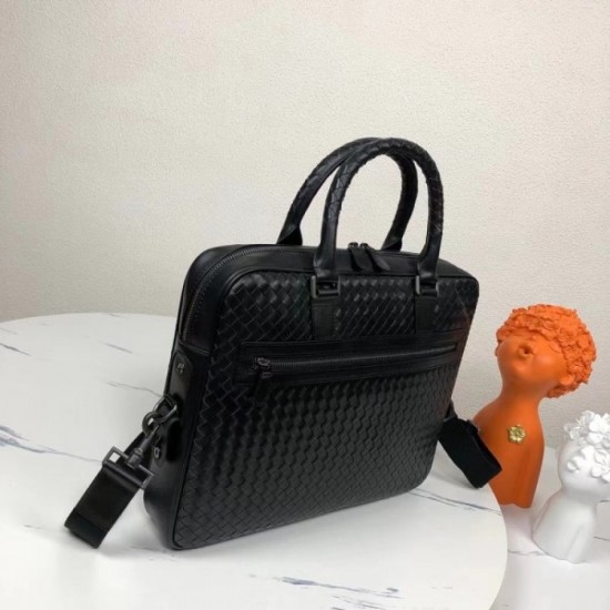 Limited edition briefcase 2022SS BOTTEGA VENETA Bottega Veneta Limited edition briefcase 2022SS BOTTEGA VENETA Bottega Veneta