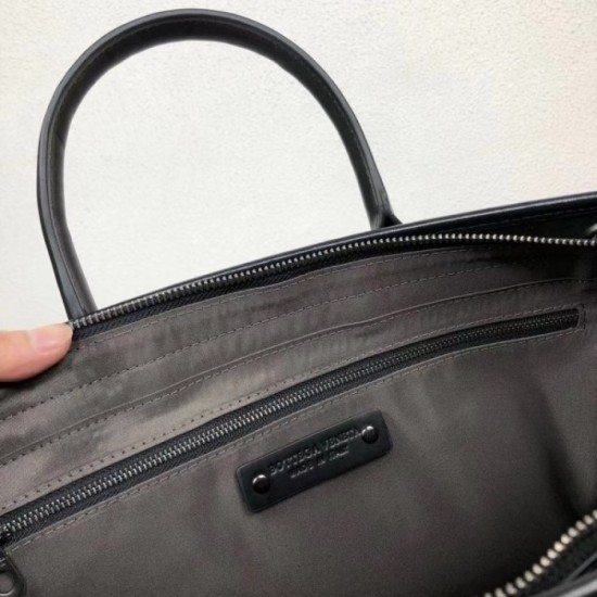 First come first served briefcase 2022SS BOTTEGA VENETA Bottega Veneta First come first served briefcase 2022SS BOTTEGA VENETA Bottega Veneta