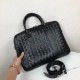 Popular item Briefcase 2022SS BOTTEGA VENETA Bottega Veneta Popular item Briefcase 2022SS BOTTEGA VENETA Bottega Veneta
