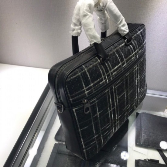 Sold Out Required Briefcase 2022SS BOTTEGA VENETA Bottega Veneta Sold Out Required Briefcase 2022SS BOTTEGA VENETA Bottega Veneta