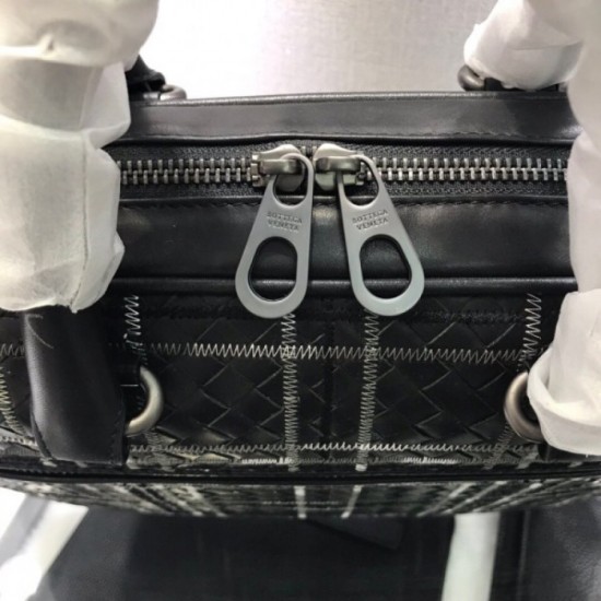 Sold Out Required Briefcase 2022SS BOTTEGA VENETA Bottega Veneta Sold Out Required Briefcase 2022SS BOTTEGA VENETA Bottega Veneta