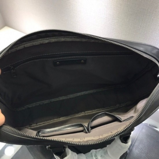 Sold Out Required Briefcase 2022SS BOTTEGA VENETA Bottega Veneta Sold Out Required Briefcase 2022SS BOTTEGA VENETA Bottega Veneta