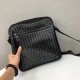 FINAL SALE SHOULDER BAG 2022SS BOTTEGA VENETA FINAL SALE SHOULDER BAG 2022SS BOTTEGA VENETA