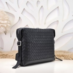 Overseas popular clutch bag 2022SS BOTTEGA VENETA Bottega Veneta