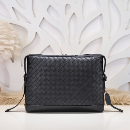 Overseas popular clutch bag 2022SS BOTTEGA VENETA Bottega Veneta Overseas popular clutch bag 2022SS BOTTEGA VENETA Bottega Veneta
