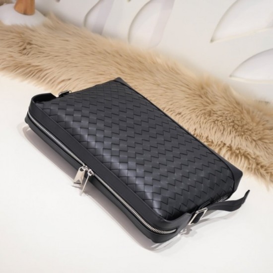Overseas popular clutch bag 2022SS BOTTEGA VENETA Bottega Veneta Overseas popular clutch bag 2022SS BOTTEGA VENETA Bottega Veneta