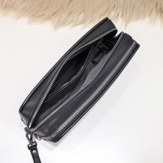 Absolutely Wanted Clutch Bag 2022SS BOTTEGA VENETA Bottega Veneta Absolutely Wanted Clutch Bag 2022SS BOTTEGA VENETA Bottega Veneta