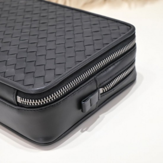 Absolutely Wanted Clutch Bag 2022SS BOTTEGA VENETA Bottega Veneta Absolutely Wanted Clutch Bag 2022SS BOTTEGA VENETA Bottega Veneta