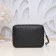 This summer's big favorite clutch bag 2022SS BOTTEGA VENETA This summer's big favorite clutch bag 2022SS BOTTEGA VENETA